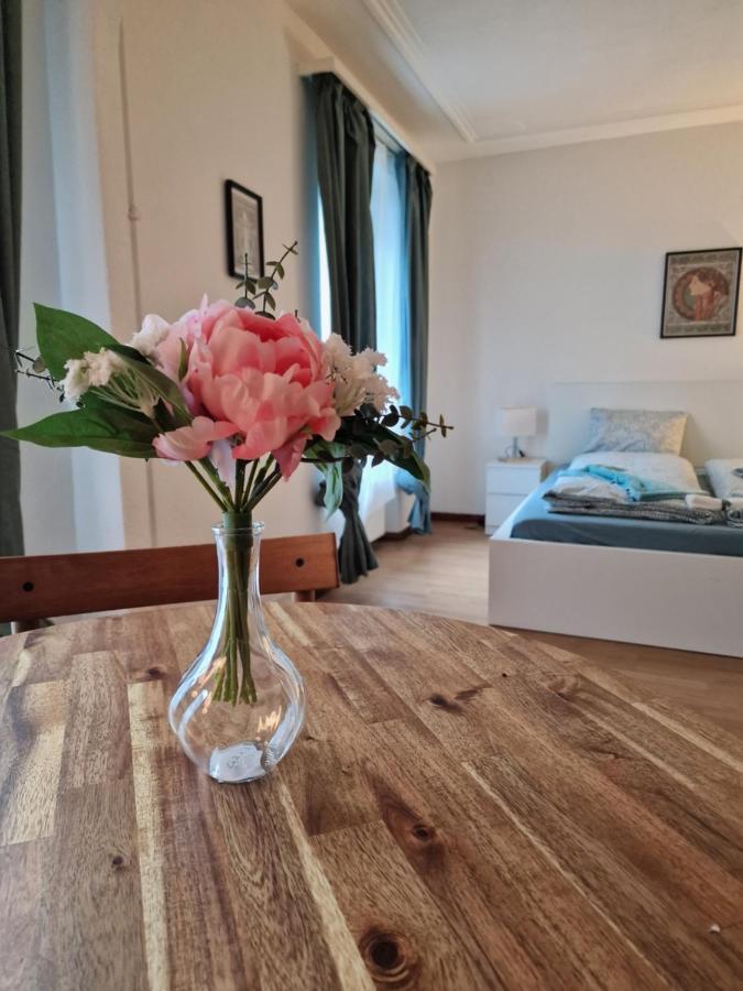 Bastis City Rooms Lucerna Esterno foto